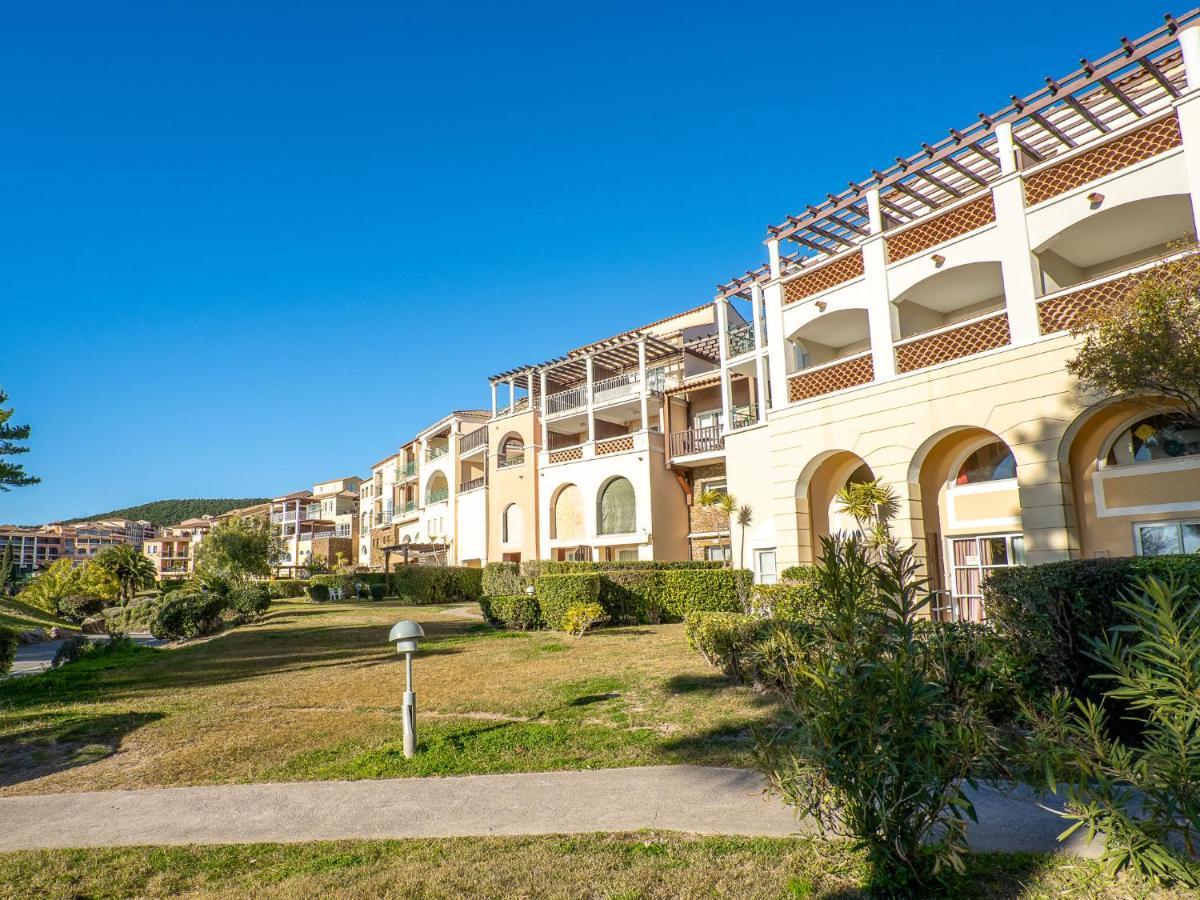 Apartment Village Cap Esterel - Le Village-52 By Interhome Saint-Raphaël Kültér fotó
