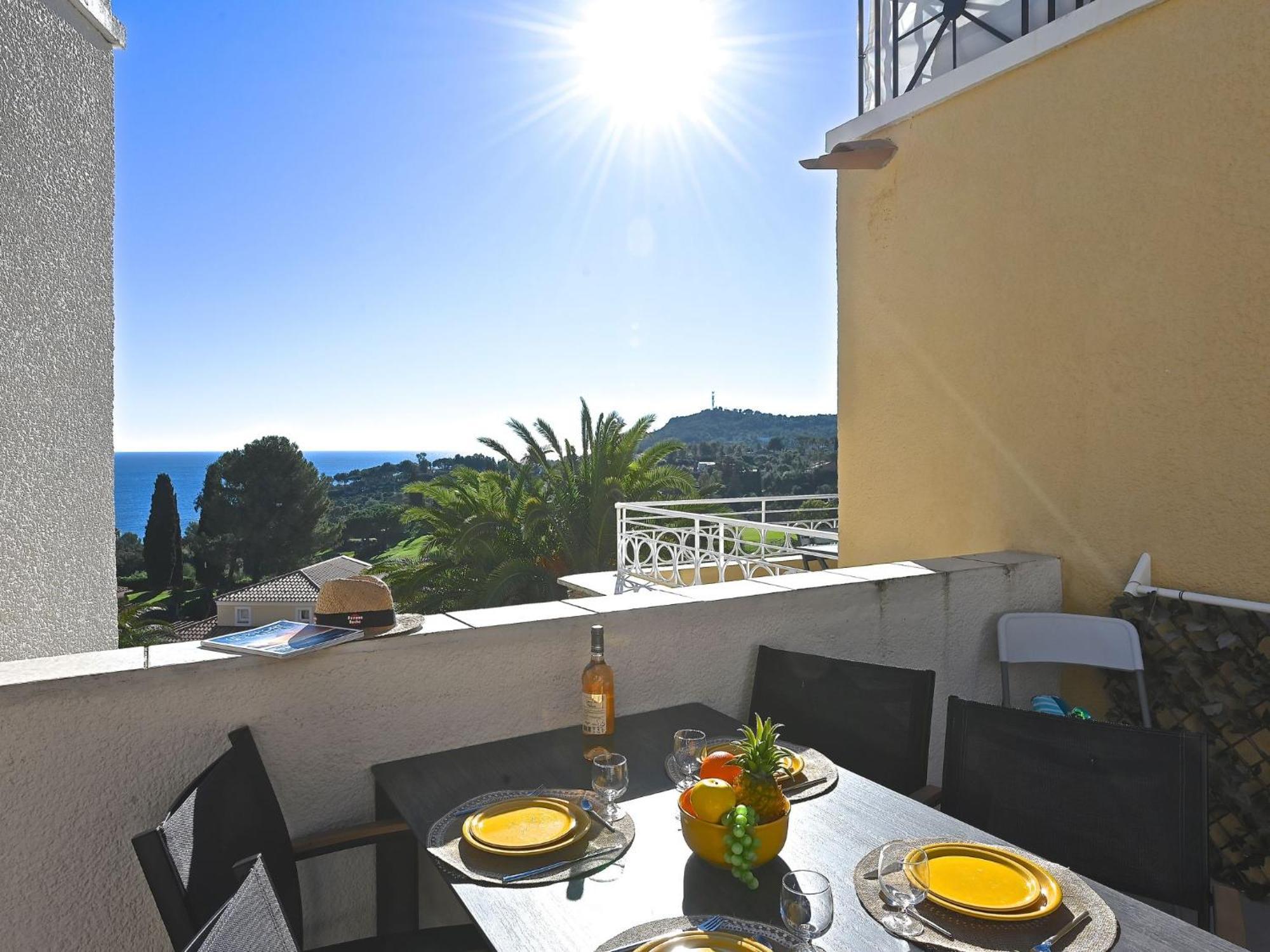 Apartment Village Cap Esterel - Le Village-52 By Interhome Saint-Raphaël Kültér fotó